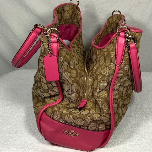 Coach Signature Phoebe Shoulder Bag - Picture 5 of 16